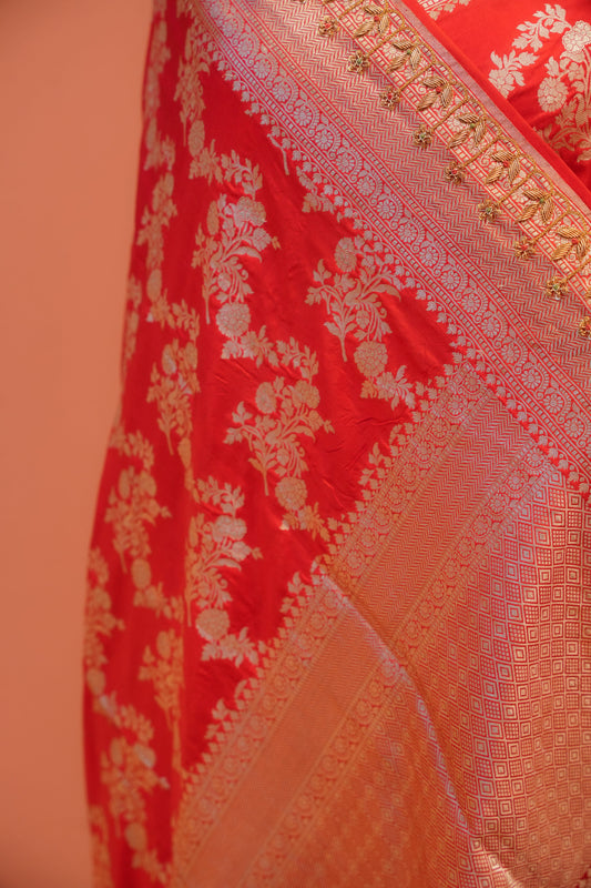 Laal Zari Banarasi Saree