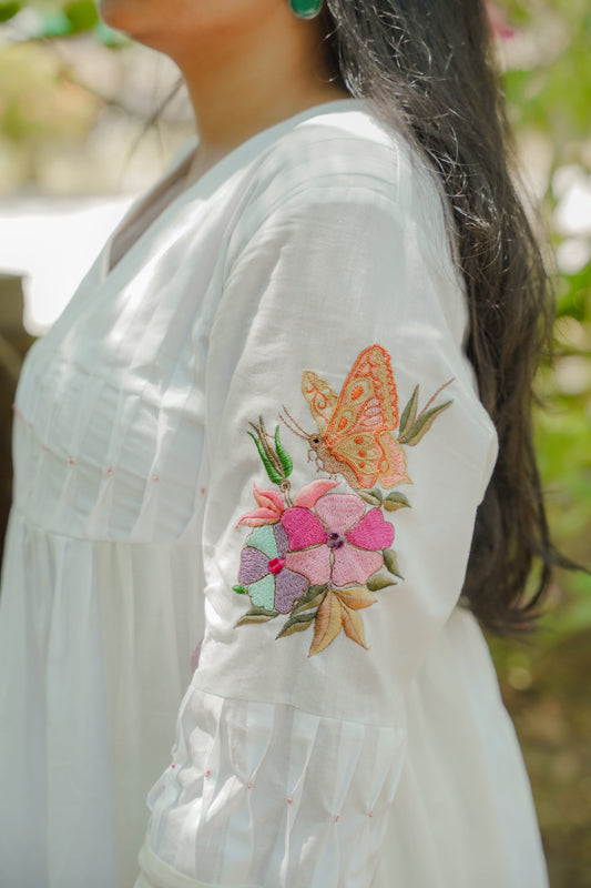 safed resham smock dress