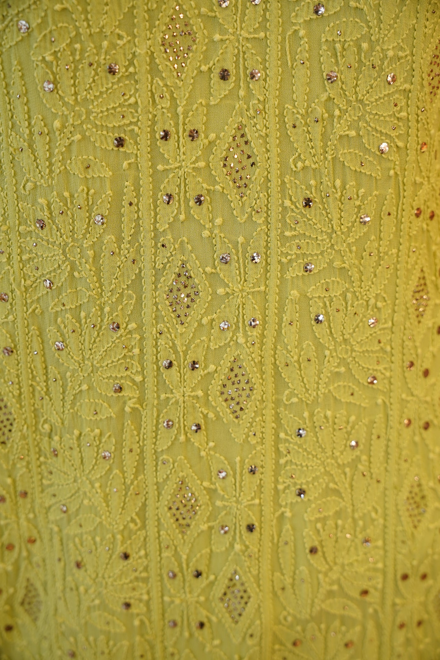Noor-e-Lime Chikankari Set