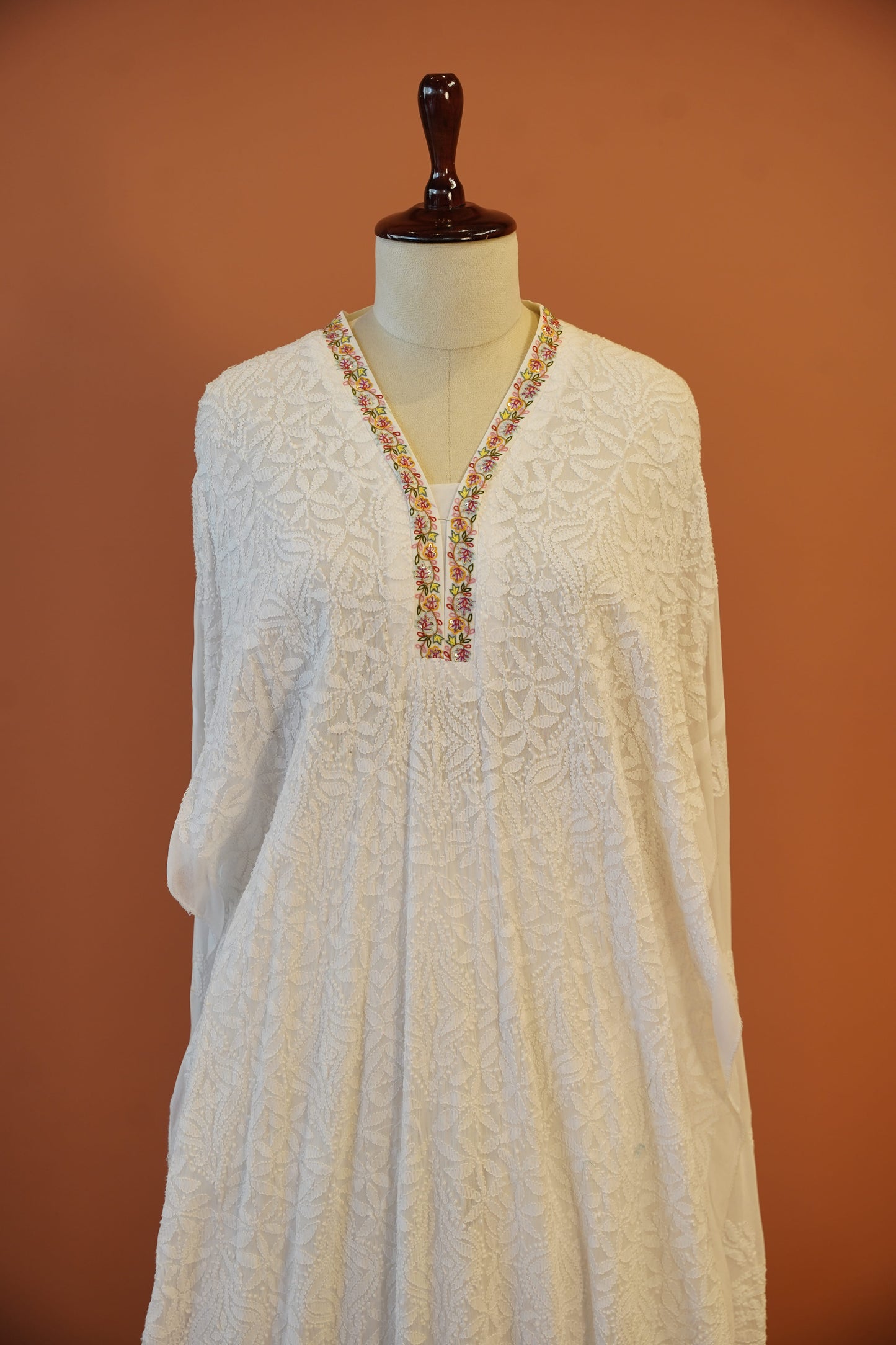 Gulnaar White Floral Chikankari Kurta