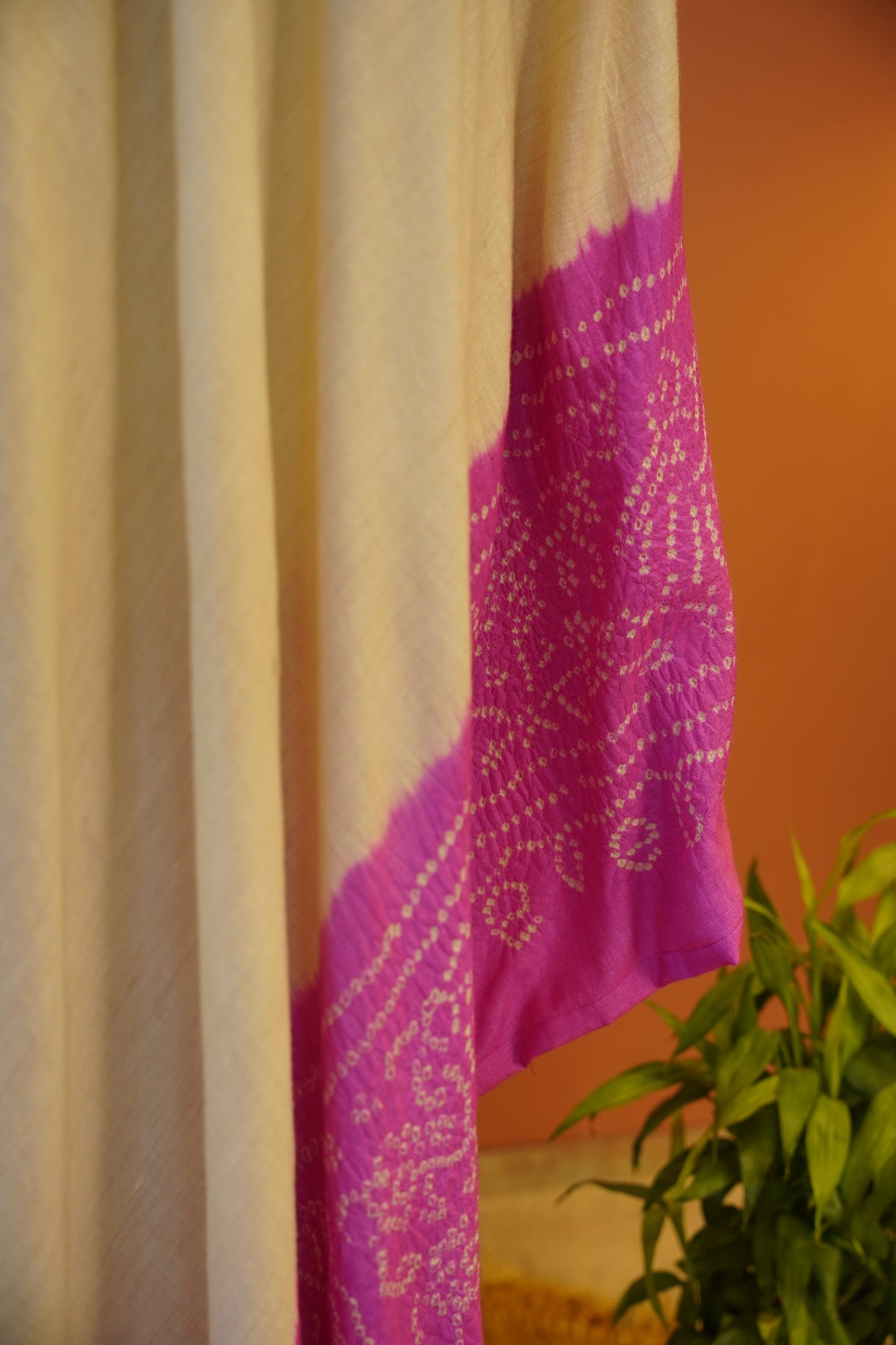 Rosy Bandhej Flow Kaftan