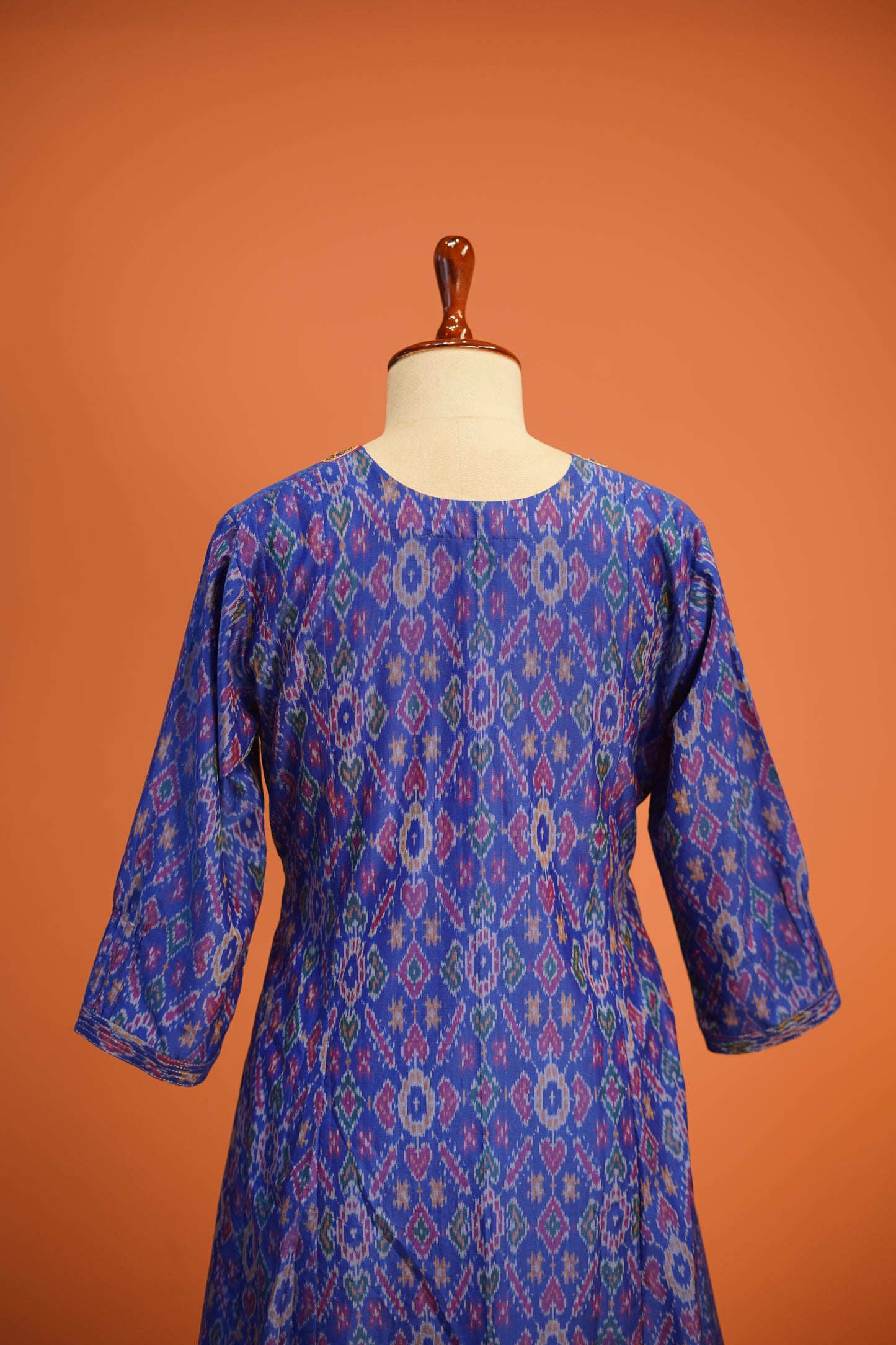 Neel Rang Ikat Kurta Set