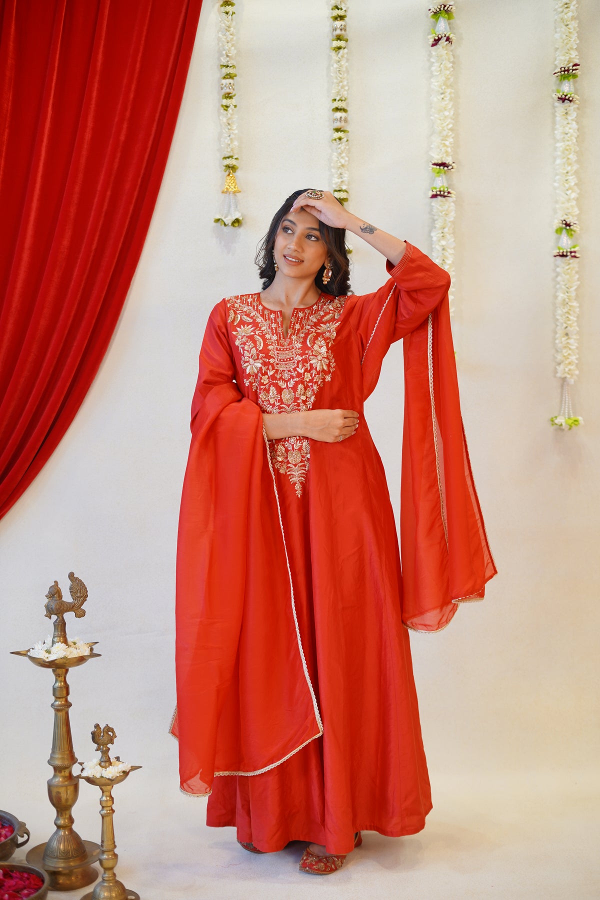 Ruh-e-Laal Anarkali