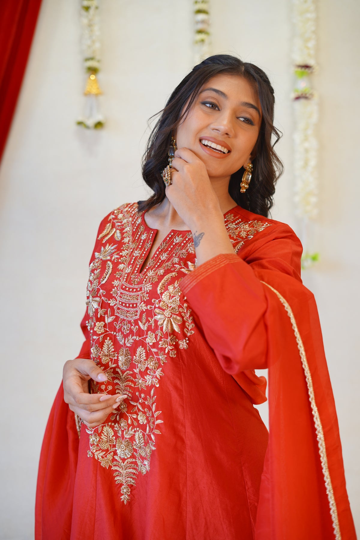 Ruh-e-Laal Anarkali