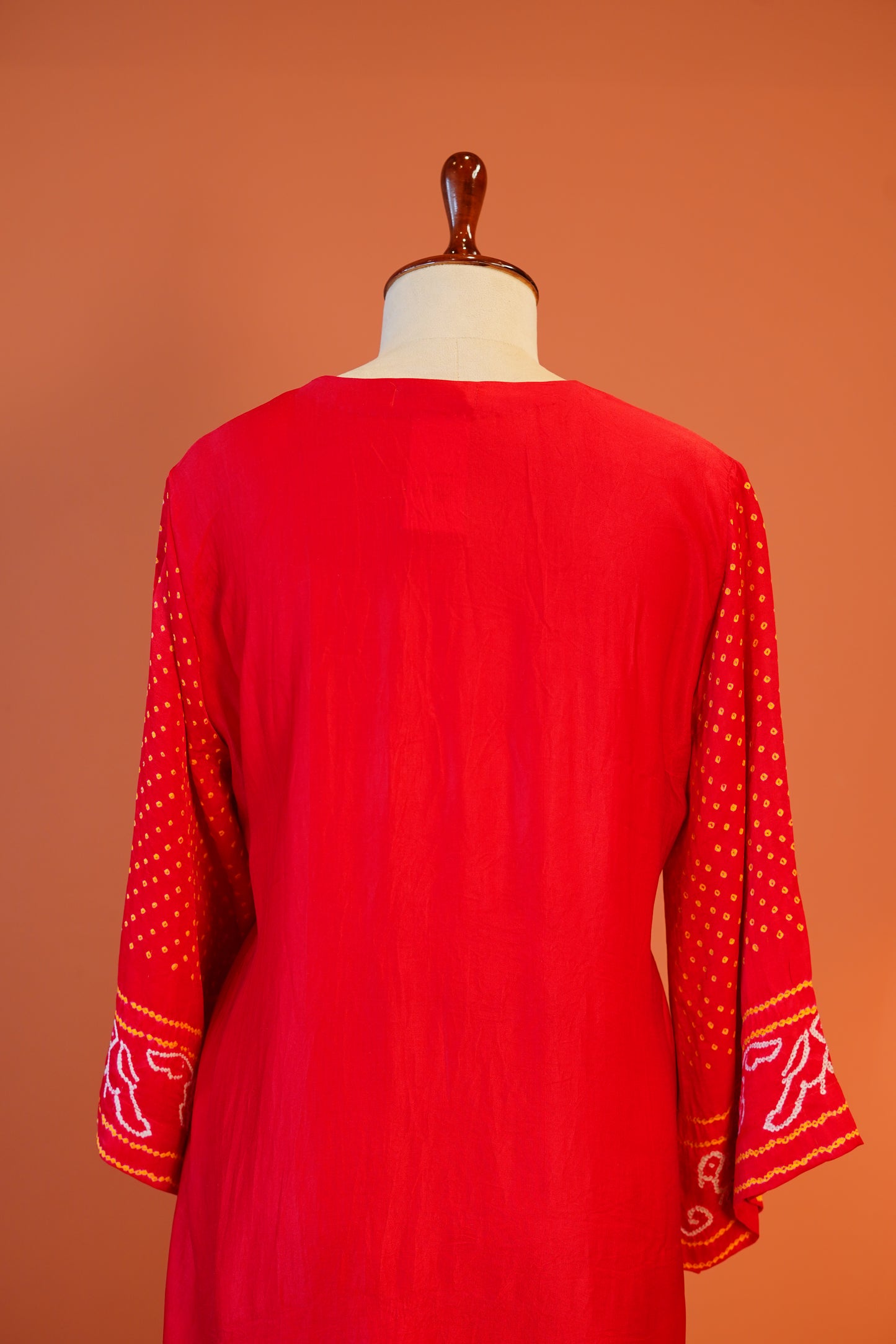 Laal Gulab Bandhej Suit
