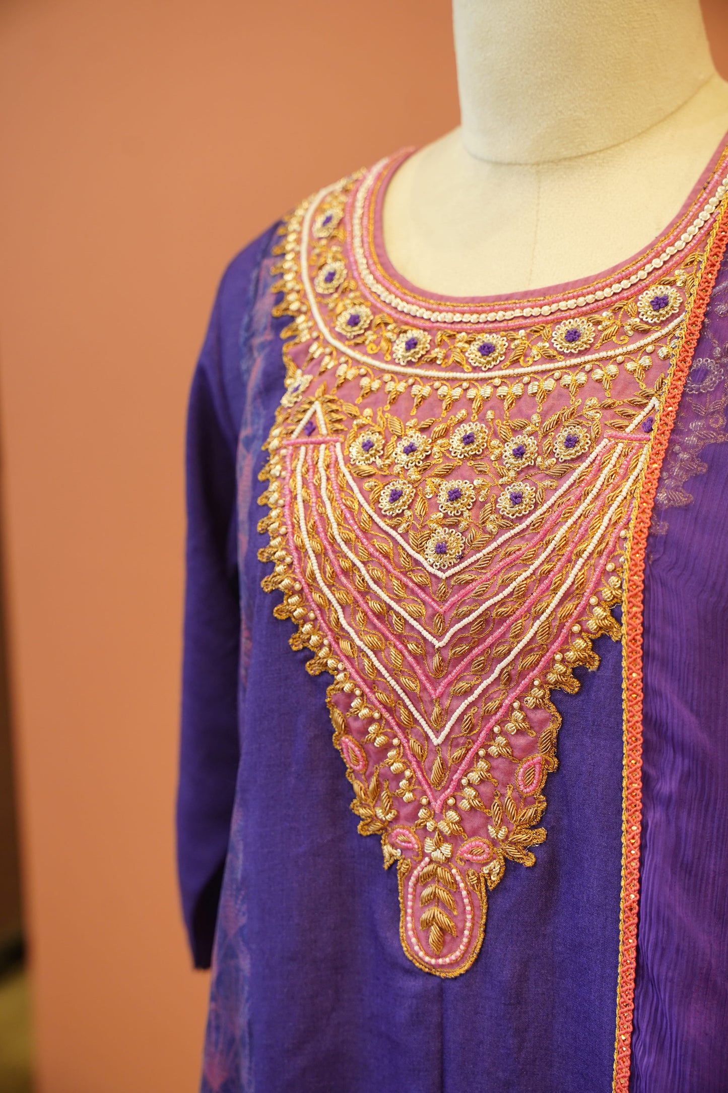 Jamuni Jhalak Suit Set