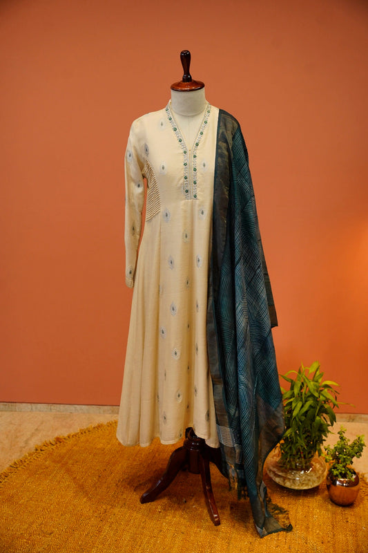 Ivory munga Suit
