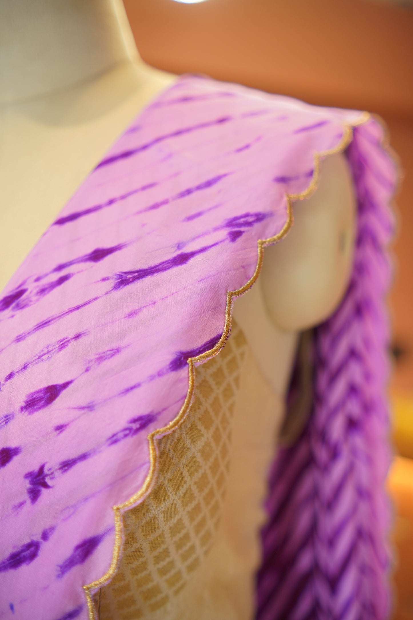 Lavender Whisper Leheriya Silk Saree