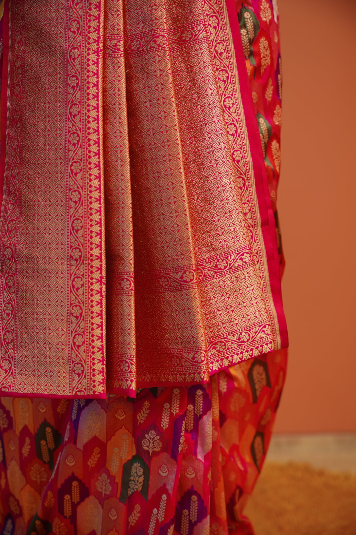 Gulnaar Banarasi Rankat Saree