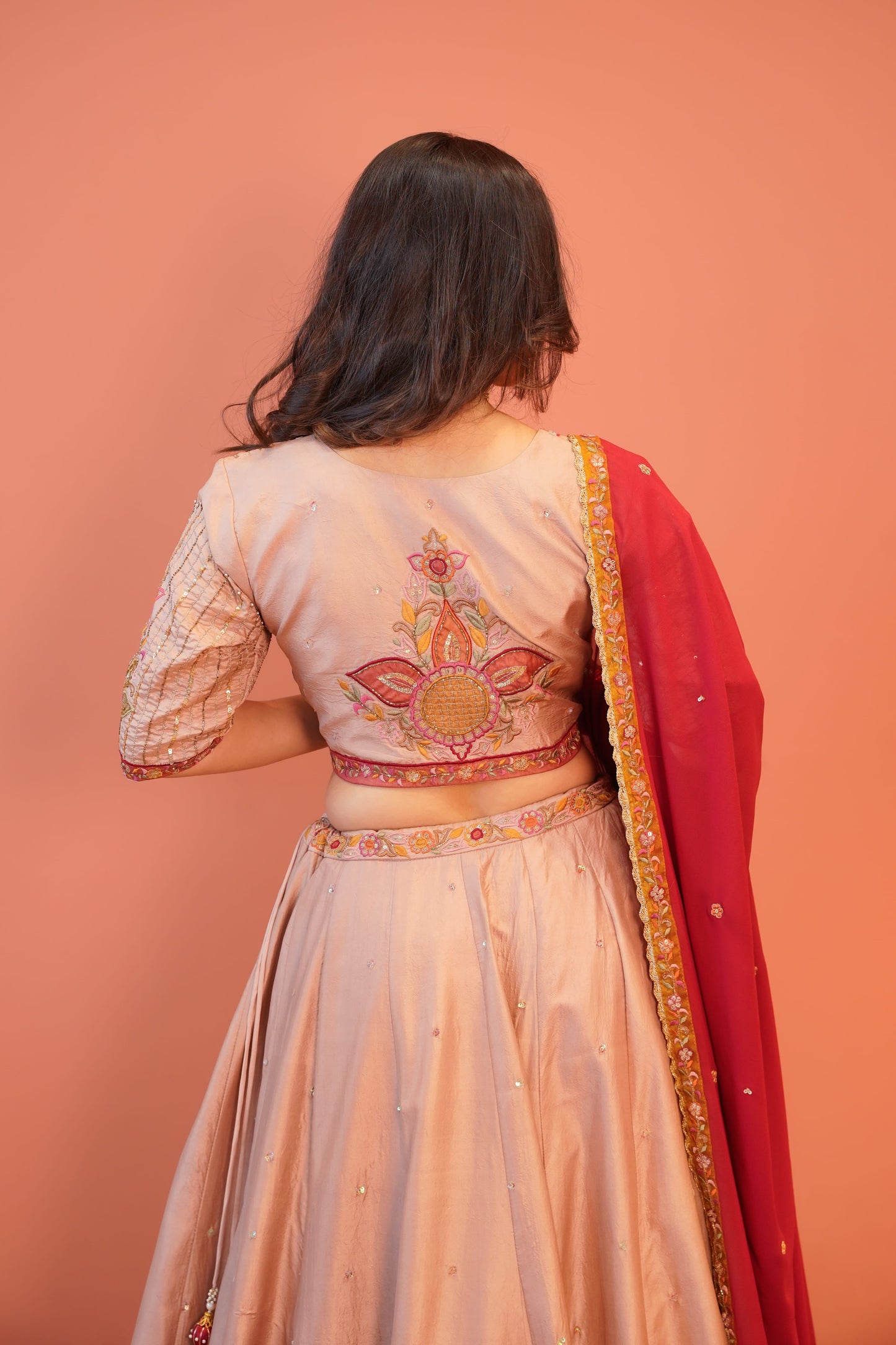 Surkh Saaz Lehenga