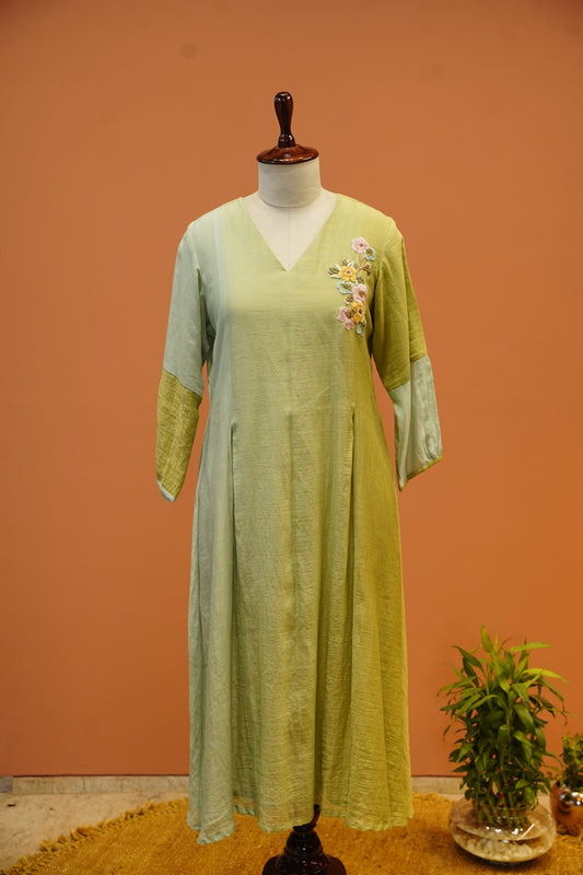 Lush Green Floral Embroidered A-Line Kurta