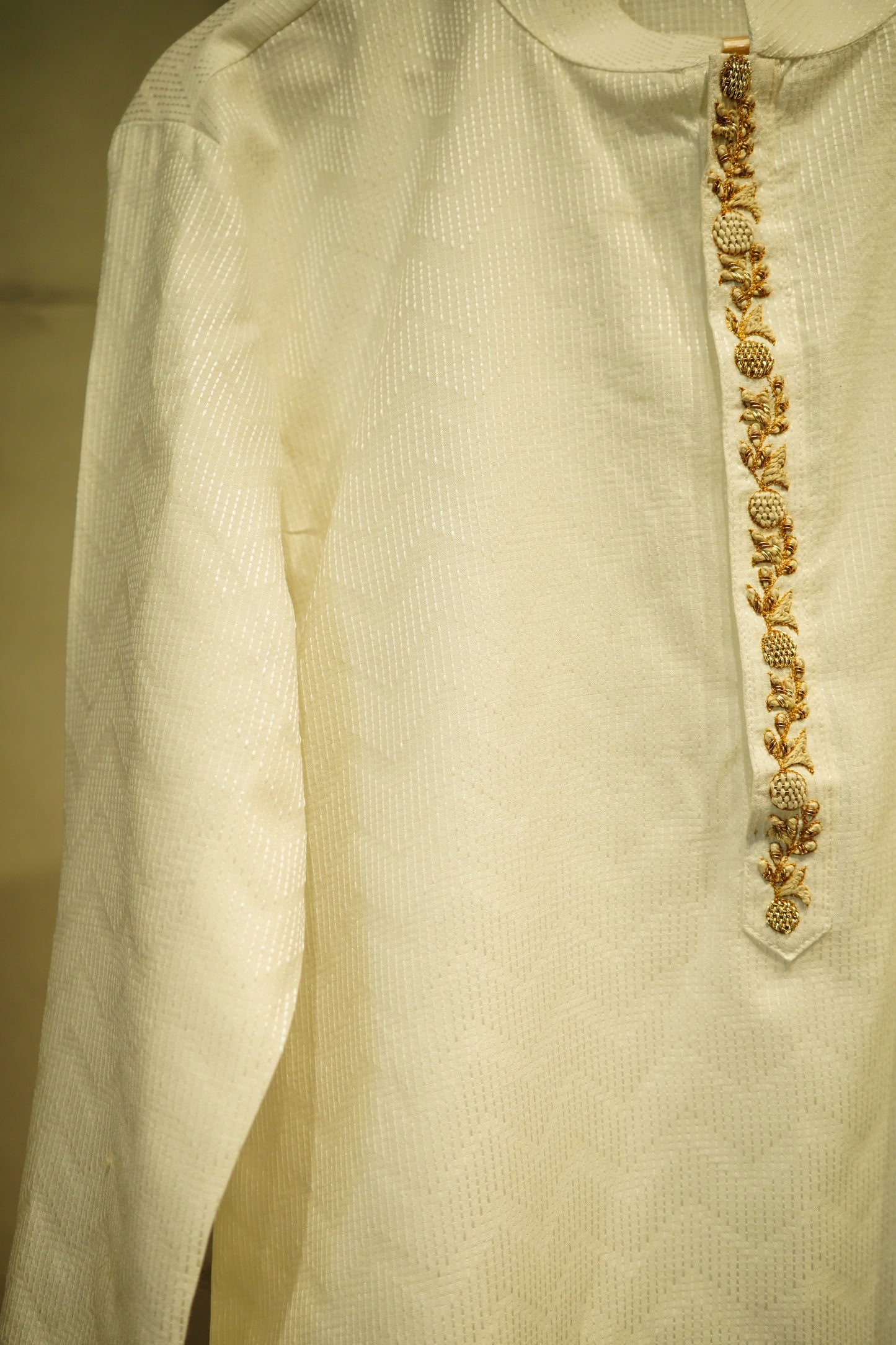 Ivory Bhagalpuri Cotton Silk Kurta