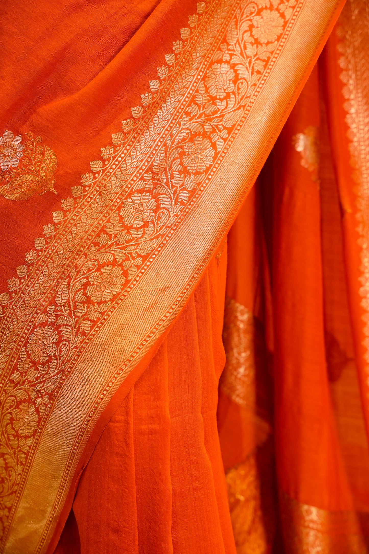 Kesari Moonga Silk Saree